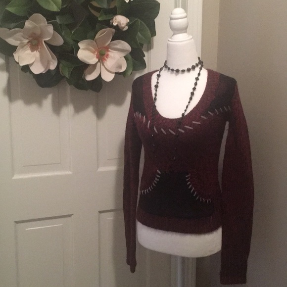 BKE Sweater - Picture 1 of 7